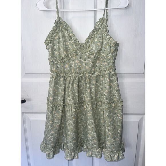 SHEIN Womens‎ Green Floral Mini Ruffle Dress W Adjustable Straps Size Medium 6 - Picture 1 of 8